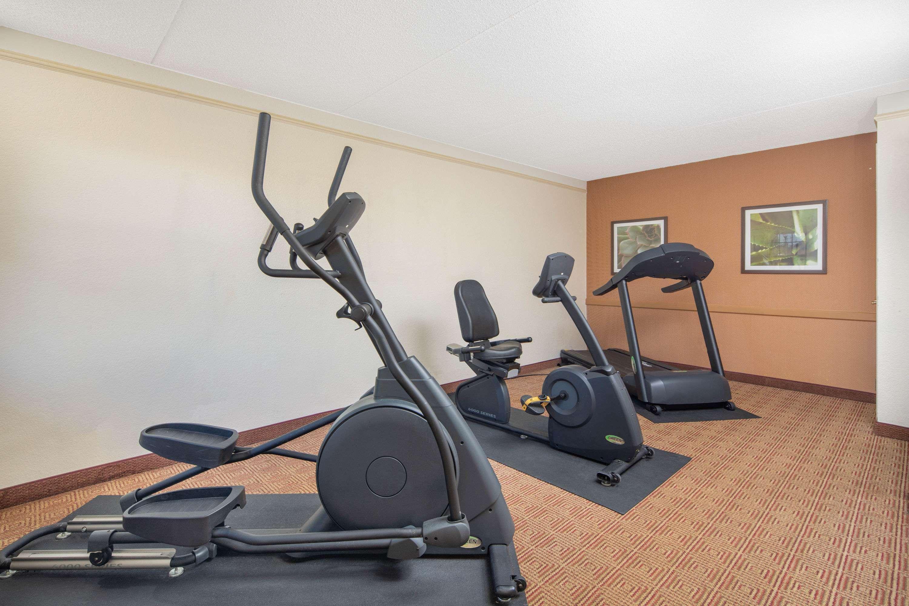 Budget Inn & Suite Atlanta Marietta Stadium Экстерьер фото